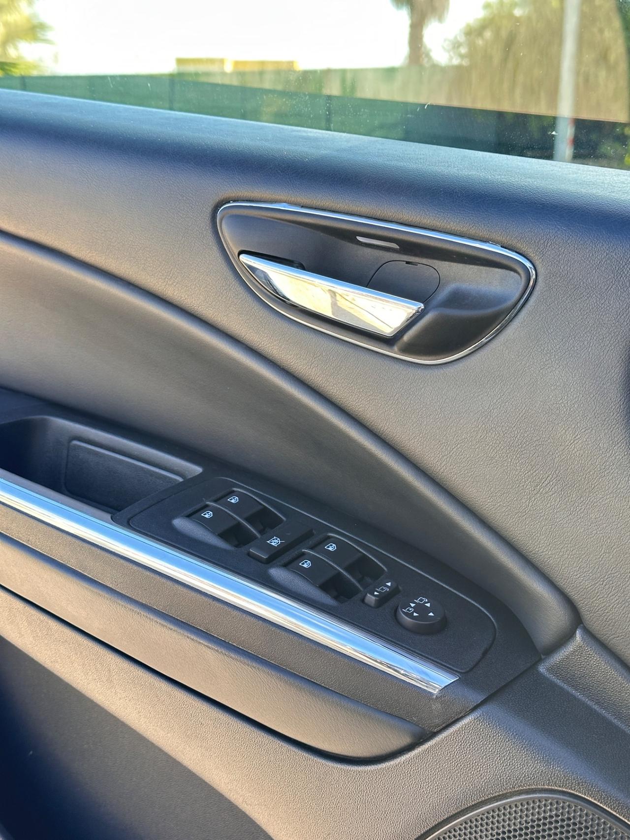 Lancia Delta 1.6 MJT Gold-2012