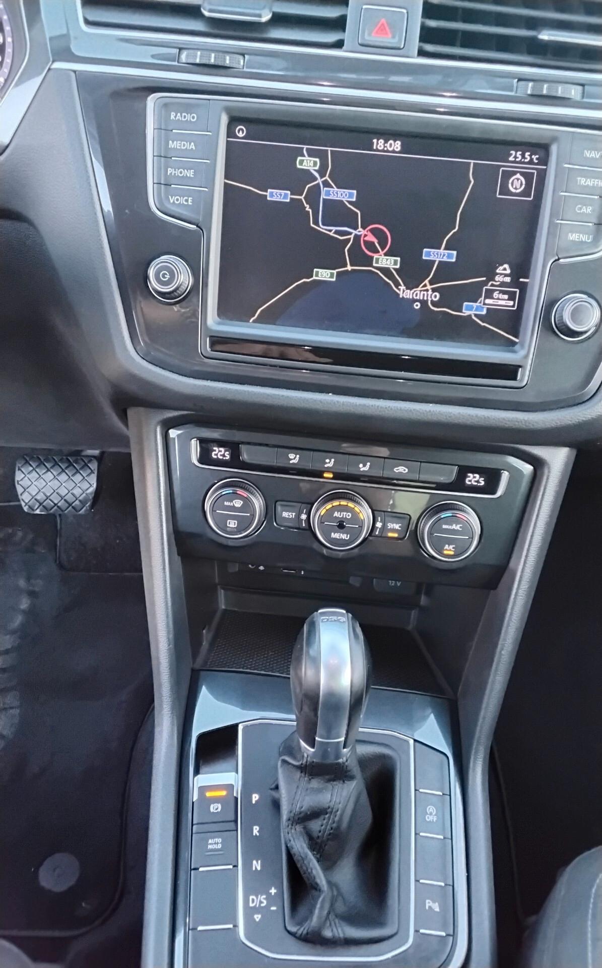 Volkswagen Tiguan 2.0 TDI SCR DSG Business BlueMotion Technology