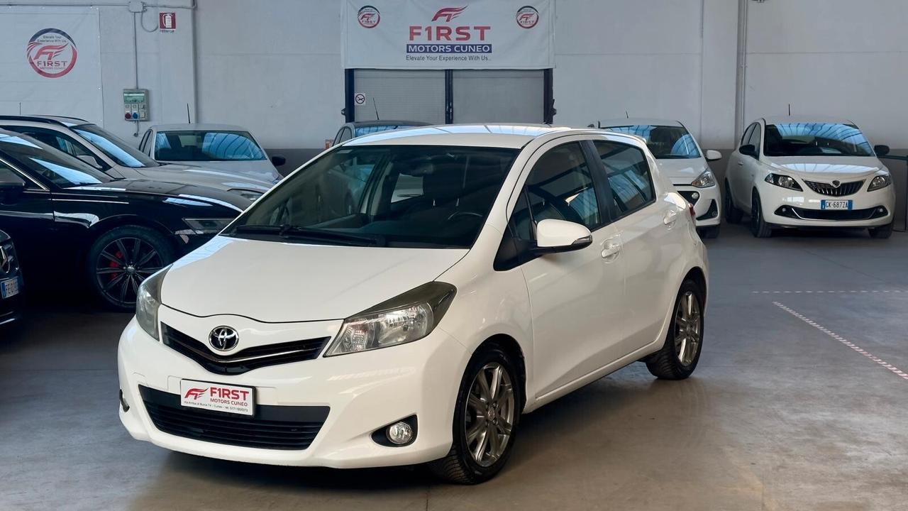 Toyota Yaris 1.4 D-4D 5 porte Lounge