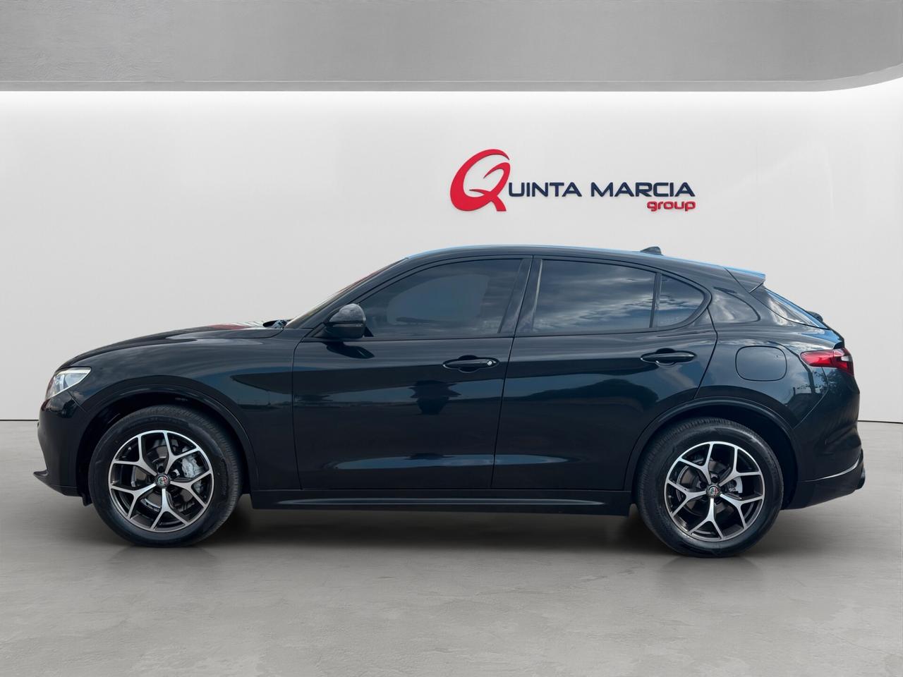 Alfa Romeo Stelvio 2.2 190 CV AT8 Q4 TOTAL BLACK