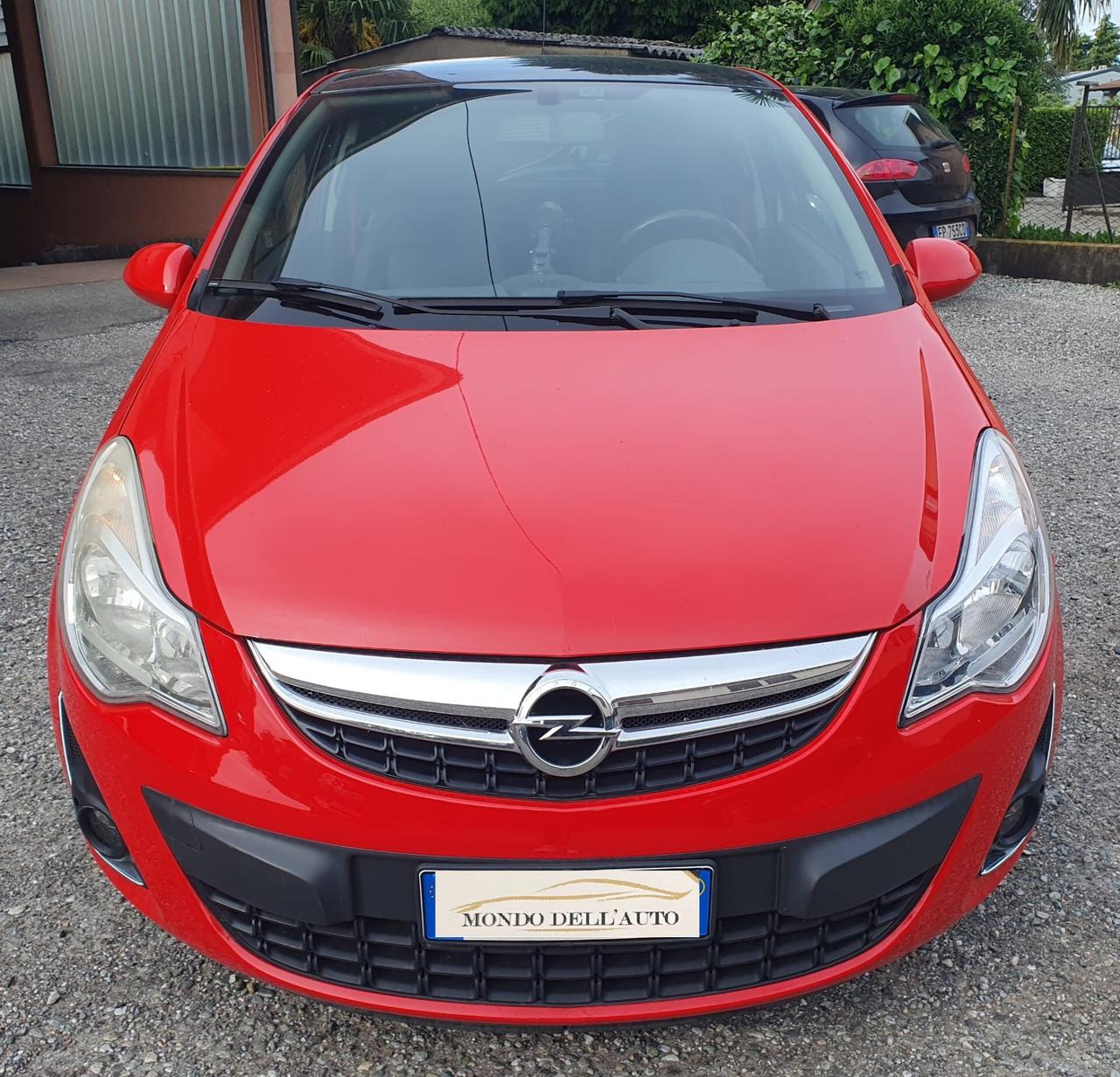 Opel Corsa 1.2 BI-COLOR SPORT 86CV NeoPatentati