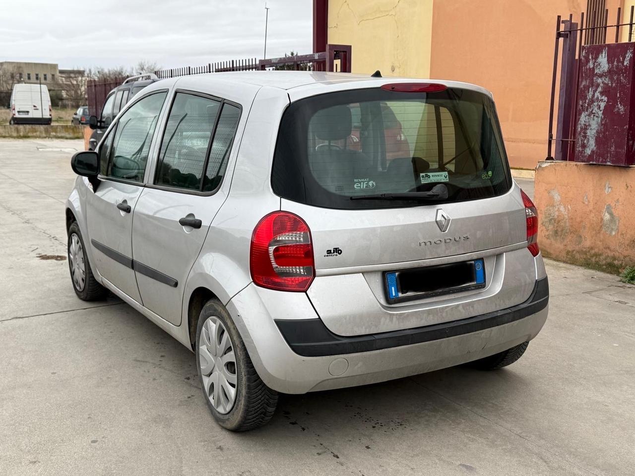 Renault Modus 1.2 16V TCE Dynamique GPL