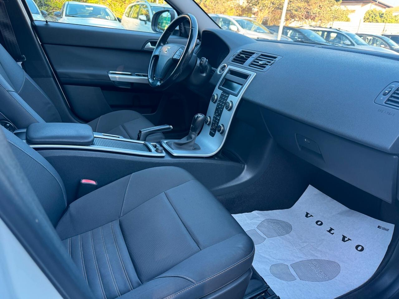 Volvo V50 D2 POLAR