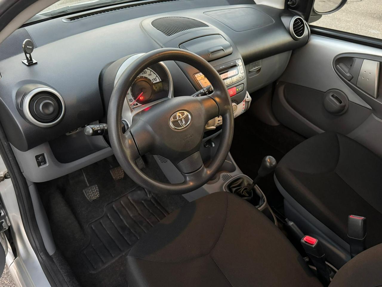 Toyota Aygo 1.0 12V VVT-i 5 porte Now