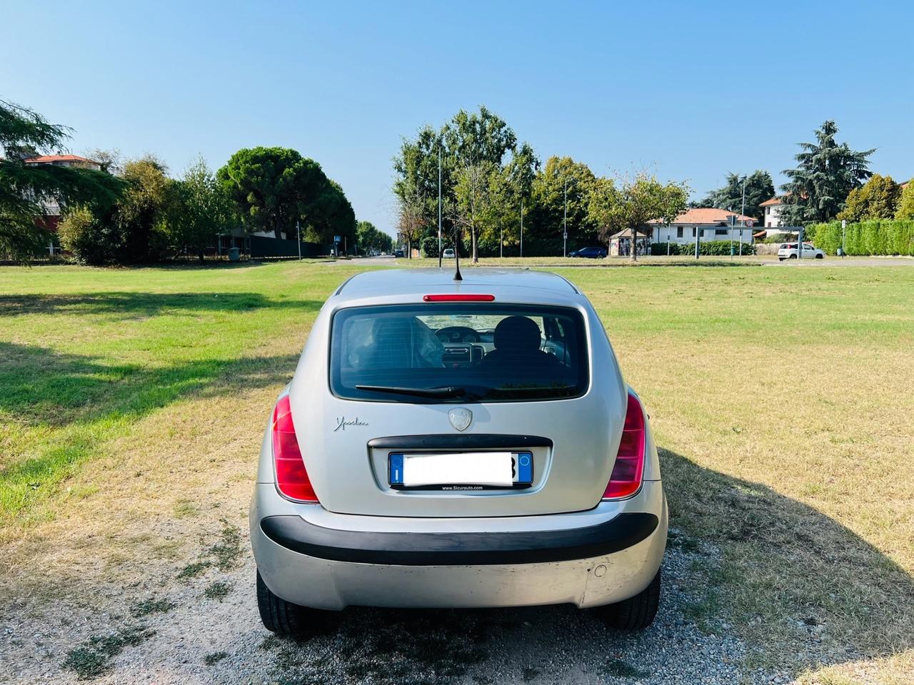 Lancia Ypsilon 1.2 Argento