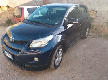 Toyota Urban Cruiser 1.4 D-4D AWD Luxury