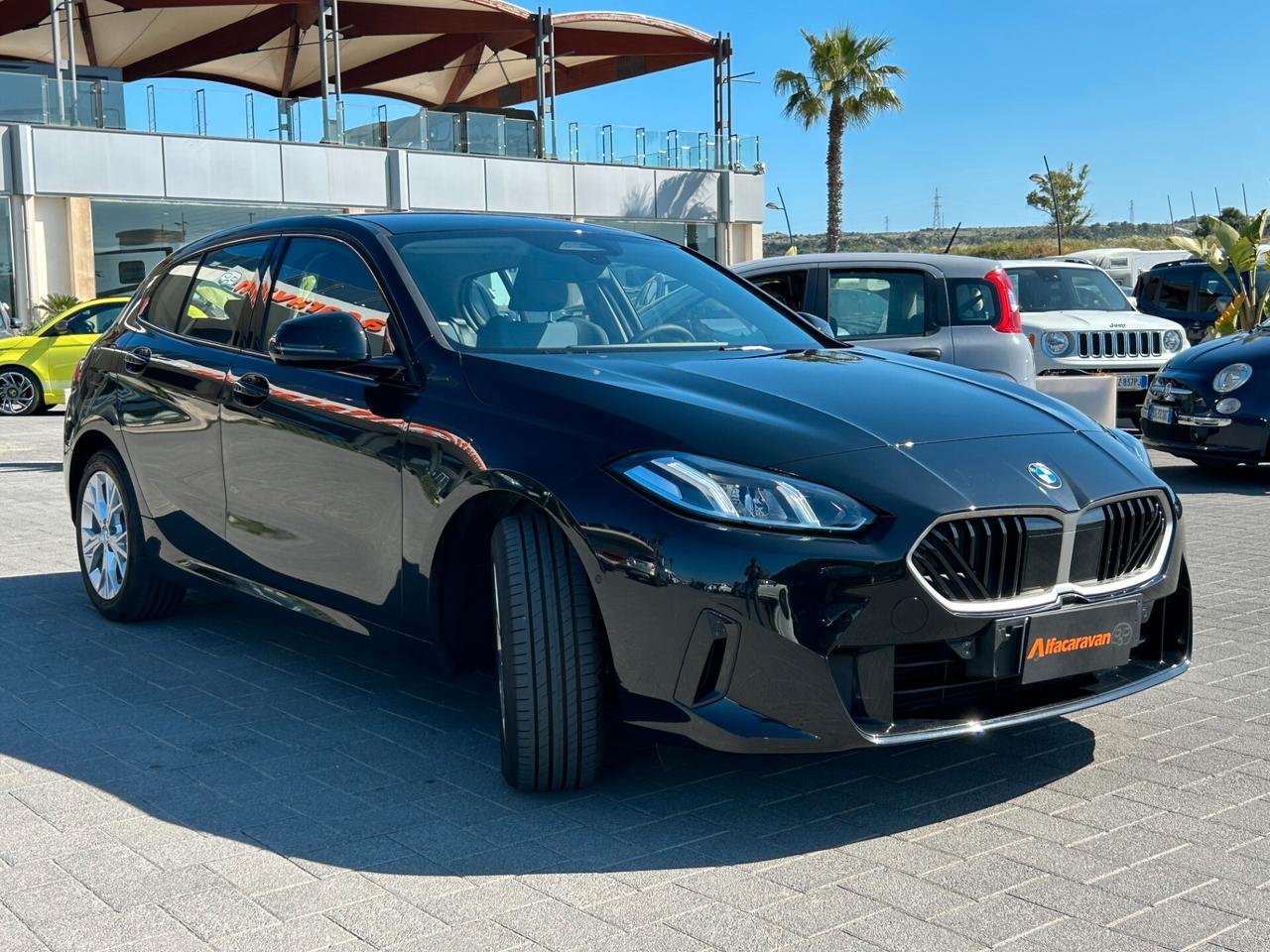 BMW 118d auto KM 0