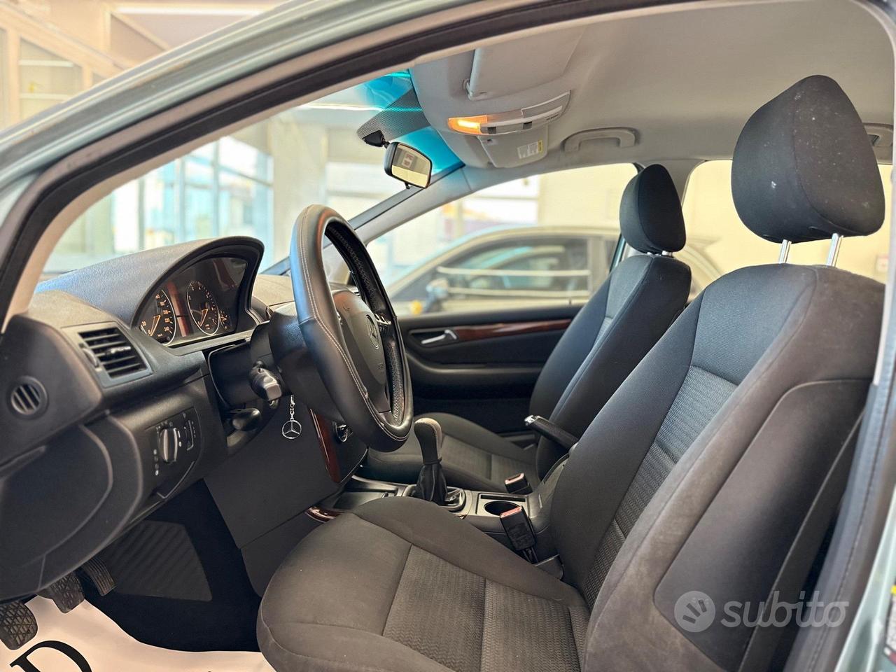 Mercedes - Benz A 200 Avantgarde 136cv