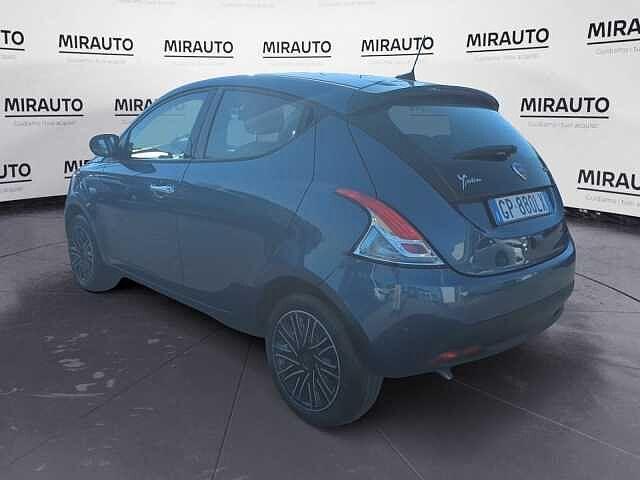 Lancia Ypsilon 1.0 FireFly 70cv Hybrid Gold