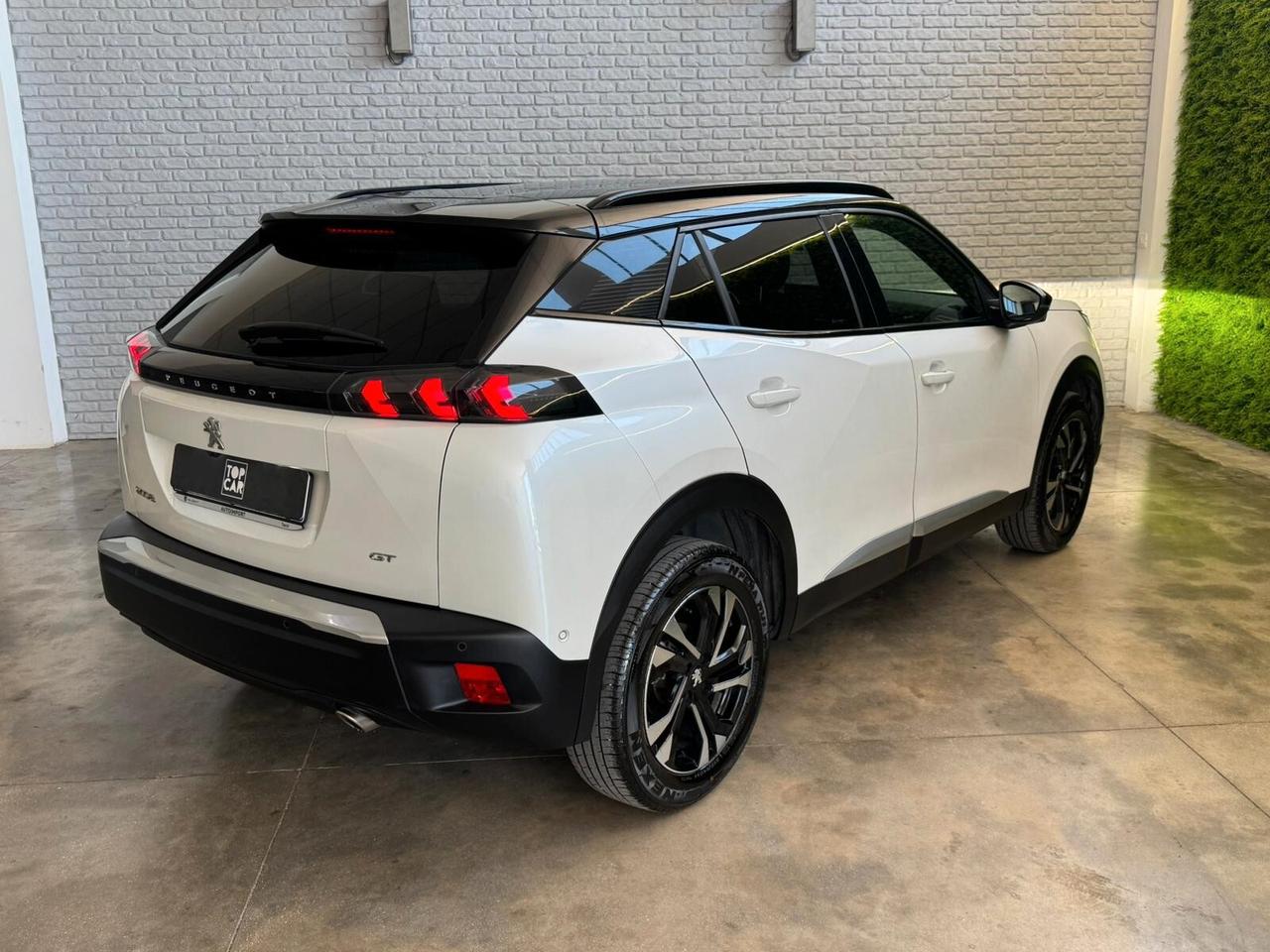 Peugeot 2008 BlueHDi 110 S&S GT