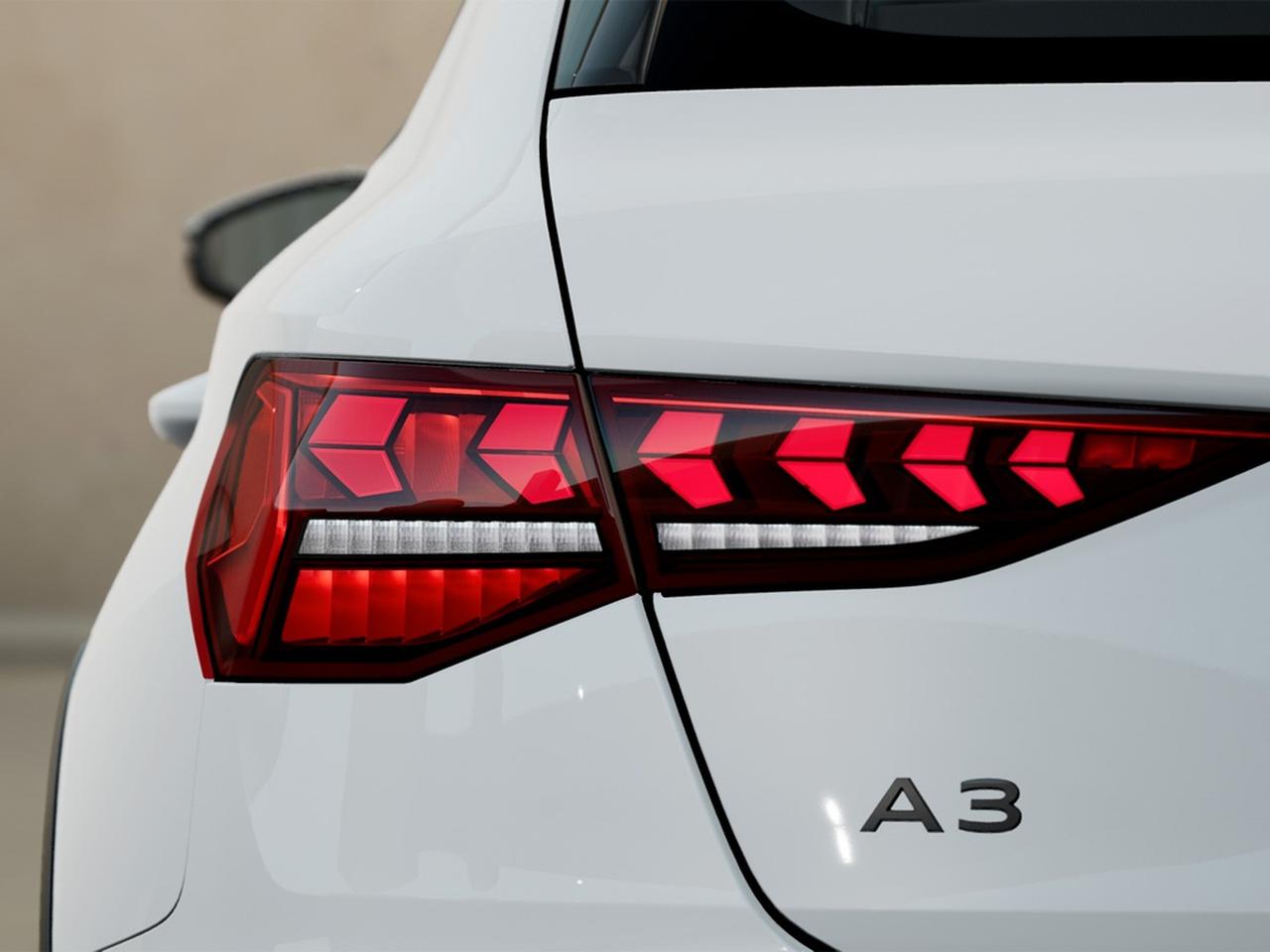 Audi A3 allstreet 1.5 tfsi mhev identity contrast 150cv s-tronic