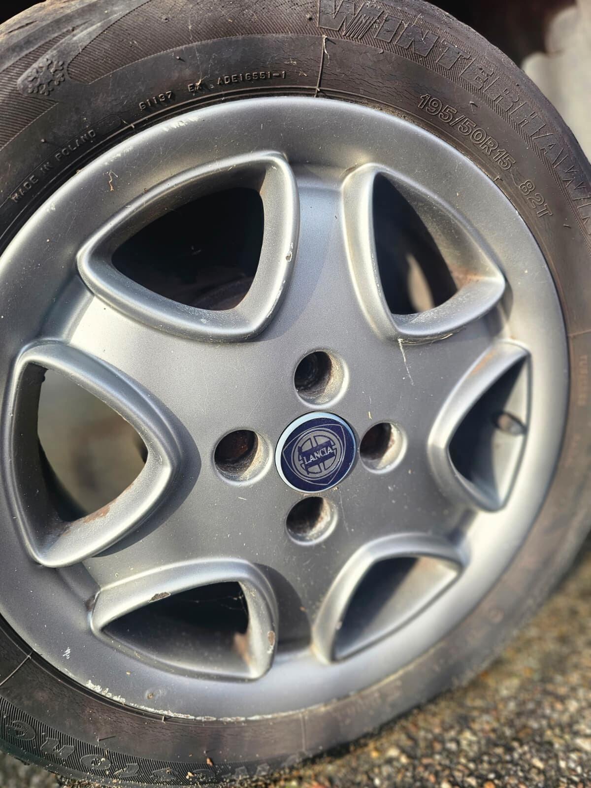 Lancia Y 1.2i 16V cat Elefantino Rosso