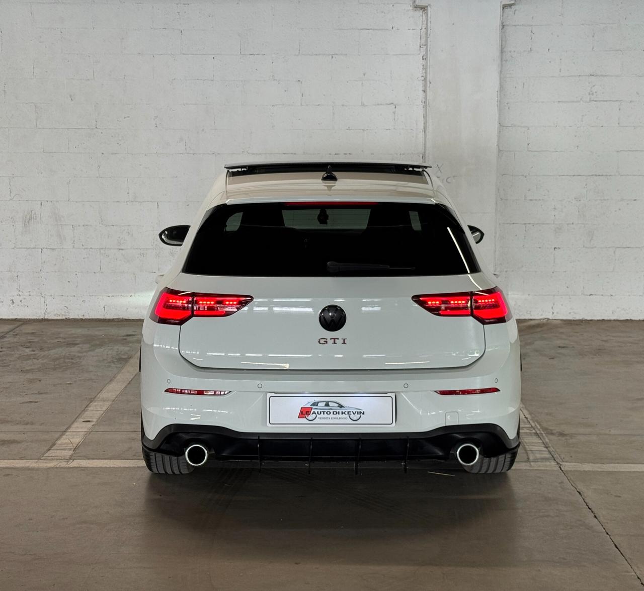 Volkswagen Golf GTI 2.0 TSI DSG