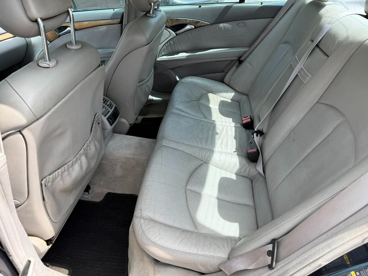 Mercedes-benz E 270 CDI cat Avantgarde