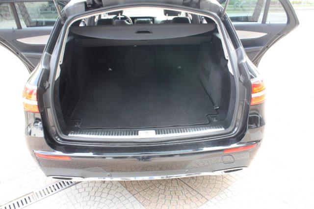 MERCEDES-BENZ E 220 d S.W. 4Matic Auto Business Sport