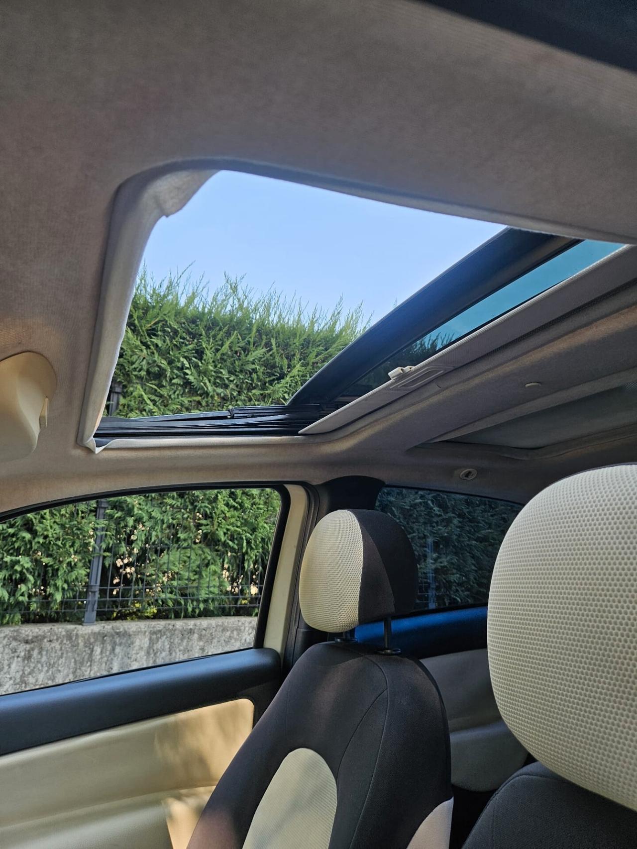 Lancia Ypsilon 1.3 Multijet NEOPATENTATI