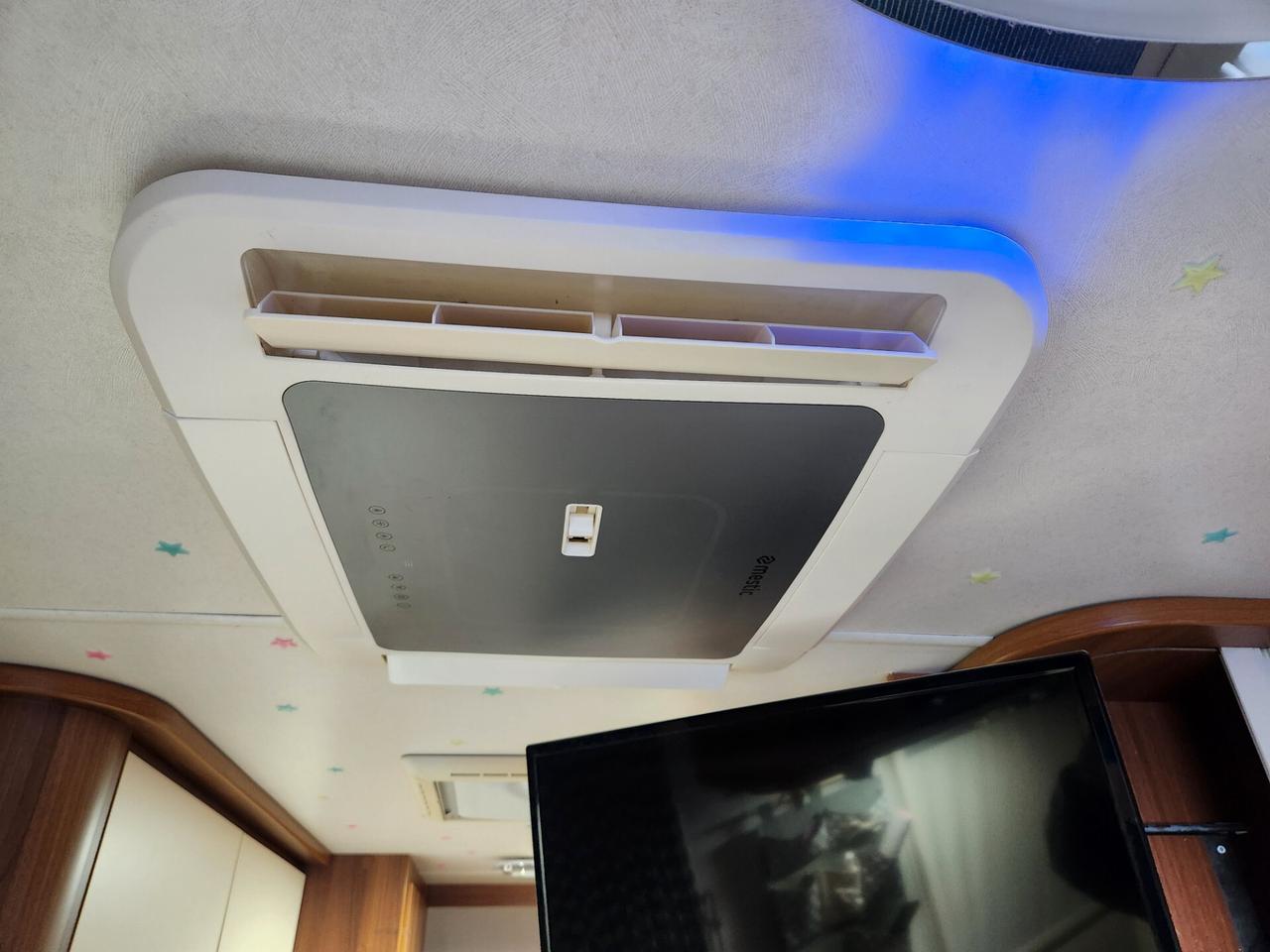 Renault RIMOR KATAMARANO 9 7 posti viaggio letto