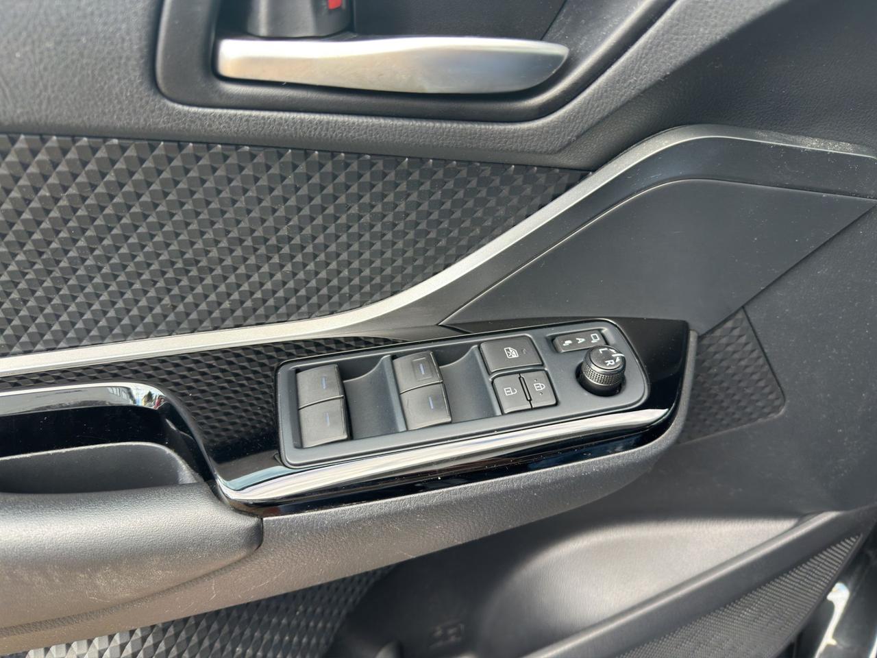 Toyota C-HR 2.0h GR Sport Black edition e-cvt