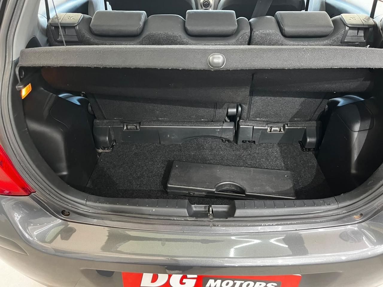 Toyota Yaris 1.0 3 porte