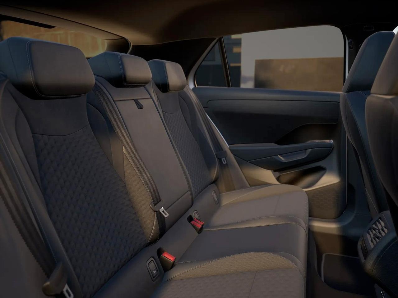 Volkswagen T-Roc 1.5 etsi r-line 150cv dsg