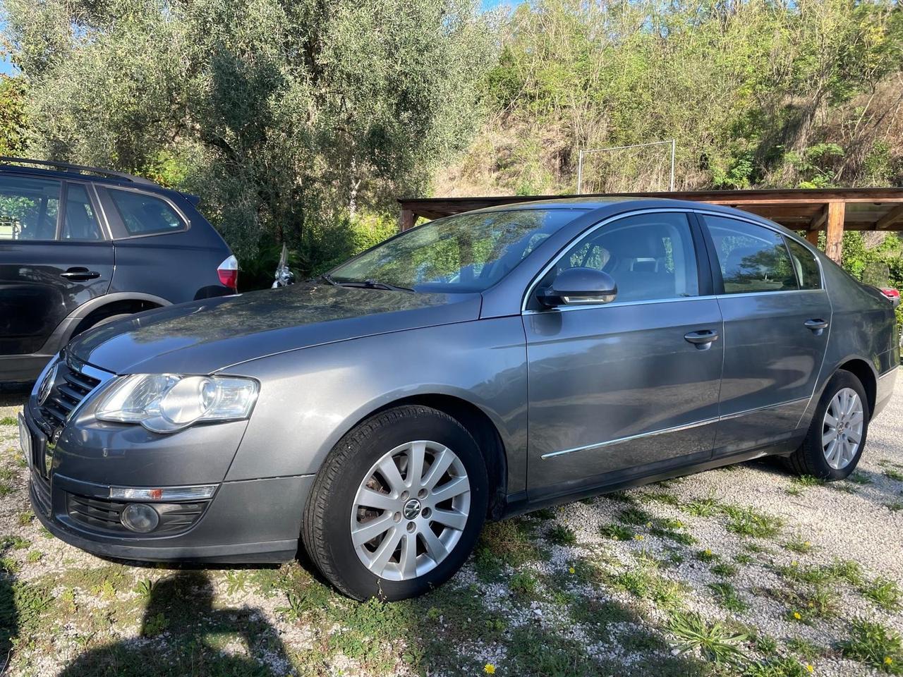Volkswagen Passat 1.9 TDI/105CV Comfortline