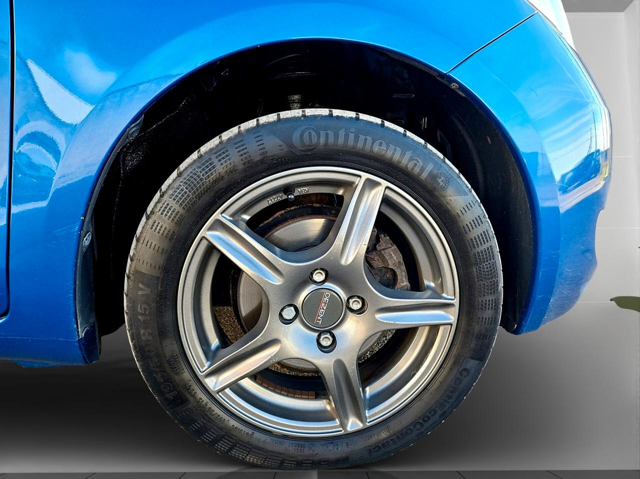 Toyota Yaris 1.4 D 5 porte