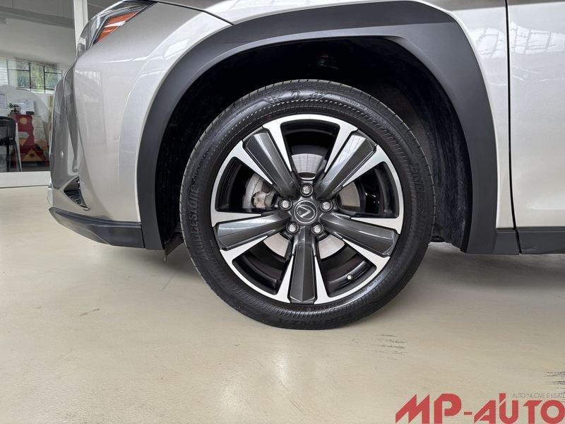 Lexus UX Hybrid Executive 2WD
