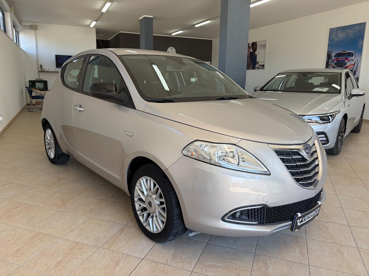 Lancia Ypsilon 1.2 69 CV 5 porte Elle