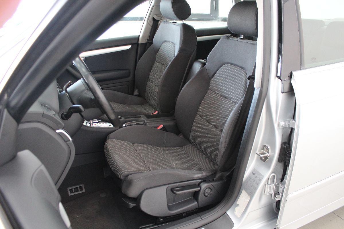 AUDI - A4 - 3.0 TDI quattro S tronic
