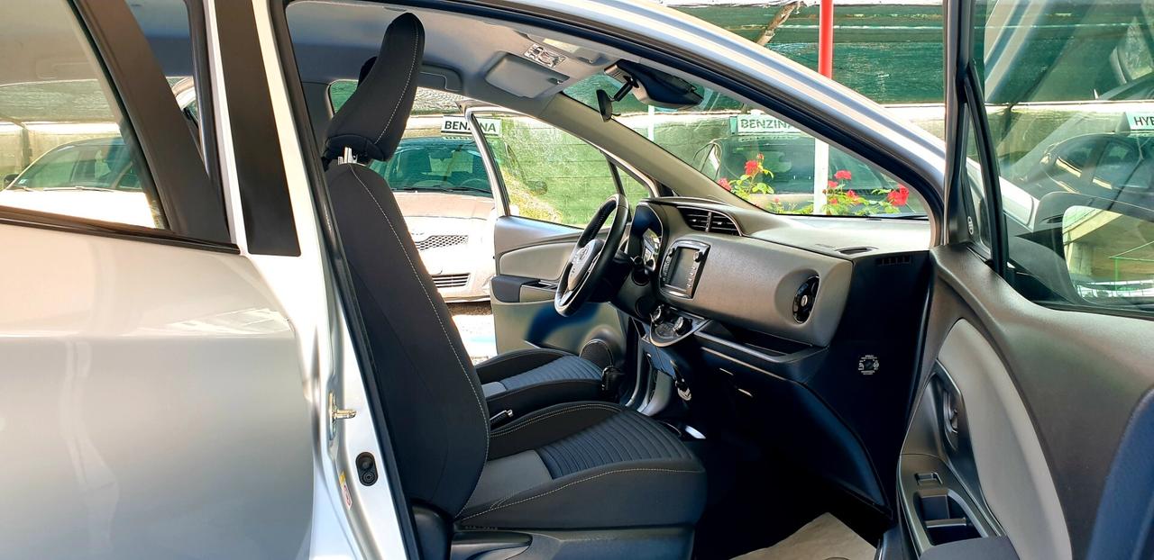 TOYOTA YARIS 1.5 BENZINA/IBRIDA PARI NUOVO 46 MILA KM