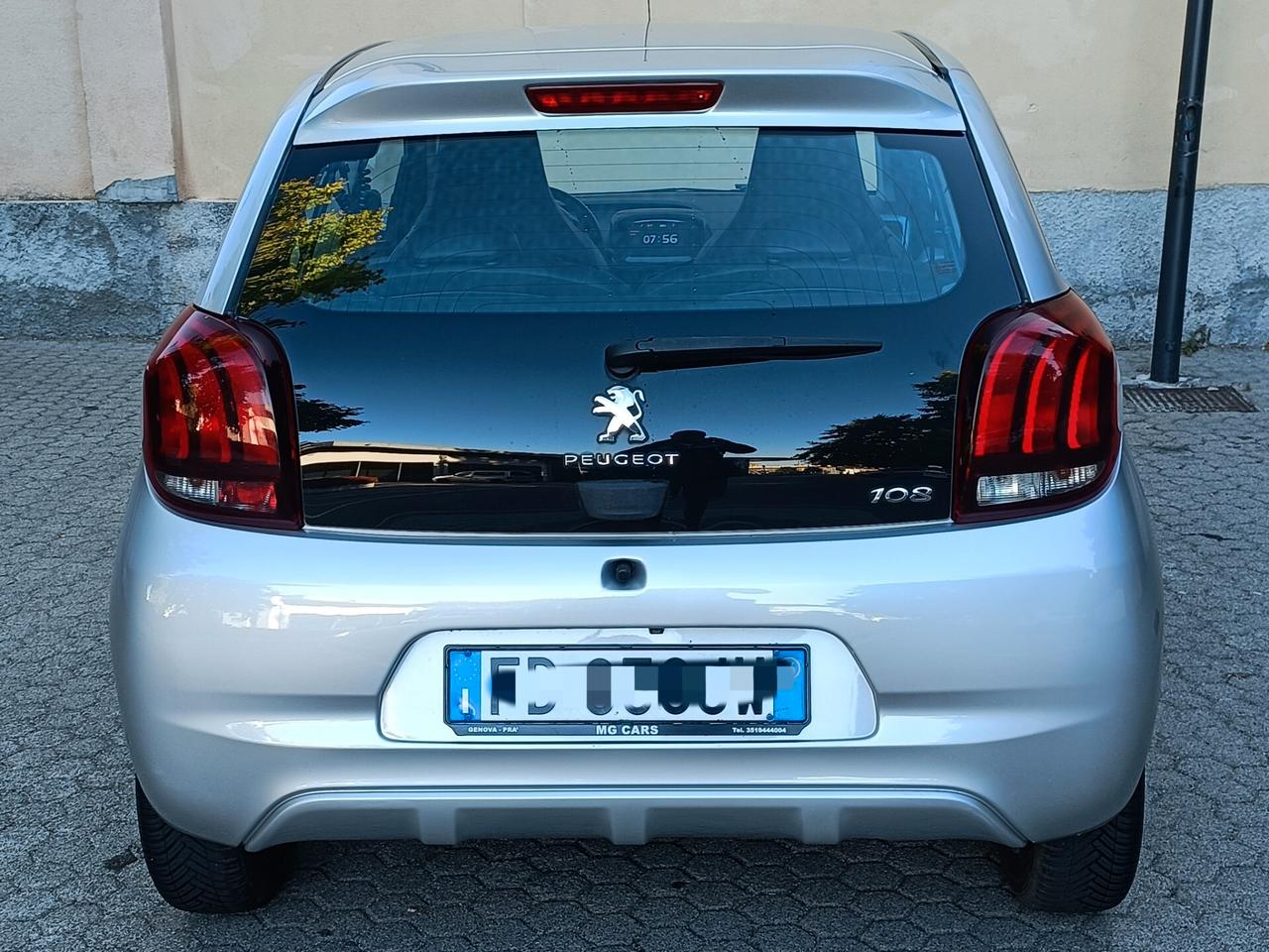 Peugeot 108 VTi 68 3 porte Allure TOP!