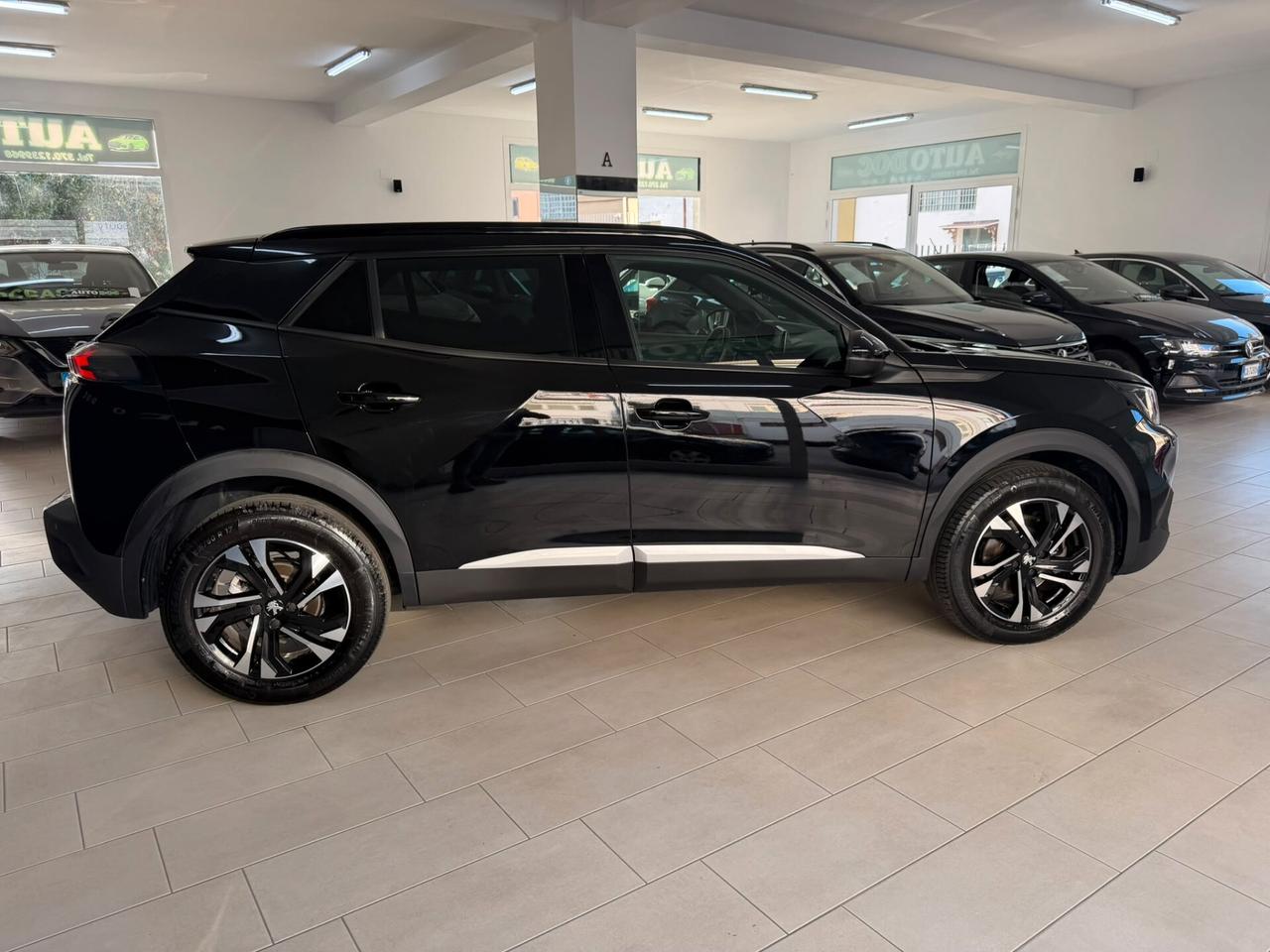 Peugeot 2008 BlueHDi 130 S&S EAT8 Allure