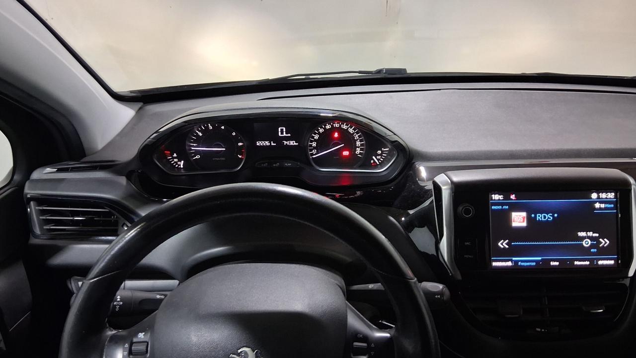PEUGEOT 208 1.2 VTi 82CV 2018