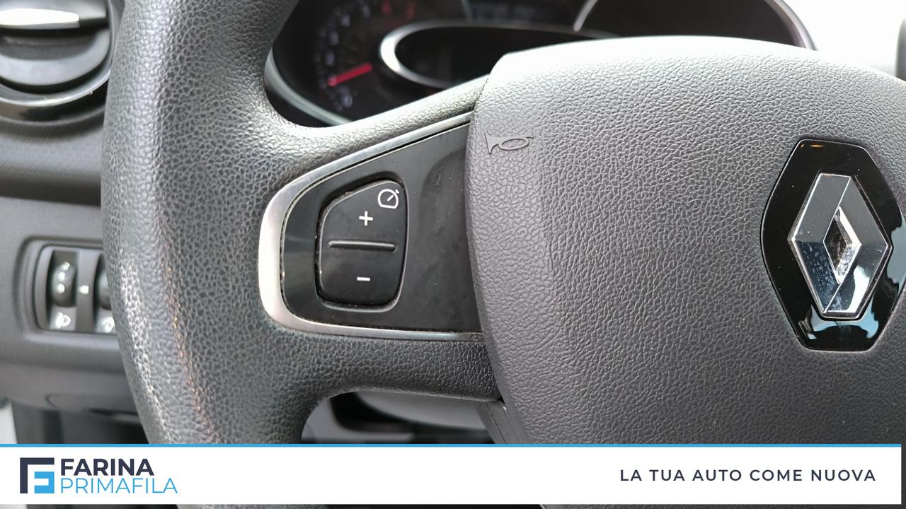 RENAULT Clio IV 2017 - Clio 0.9 tce Moschino Life 75cv