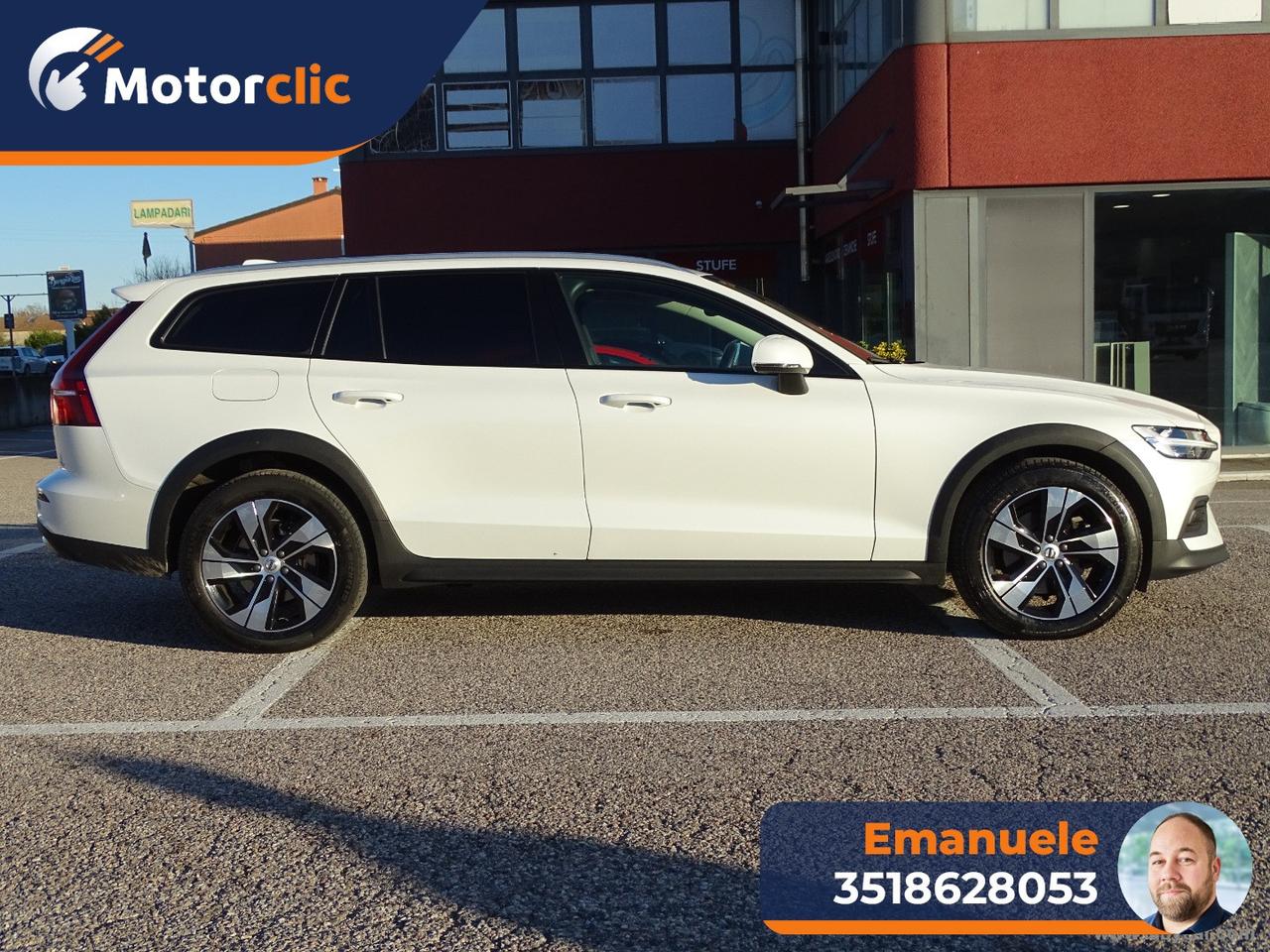 VOLVO V60 Cross Country B4