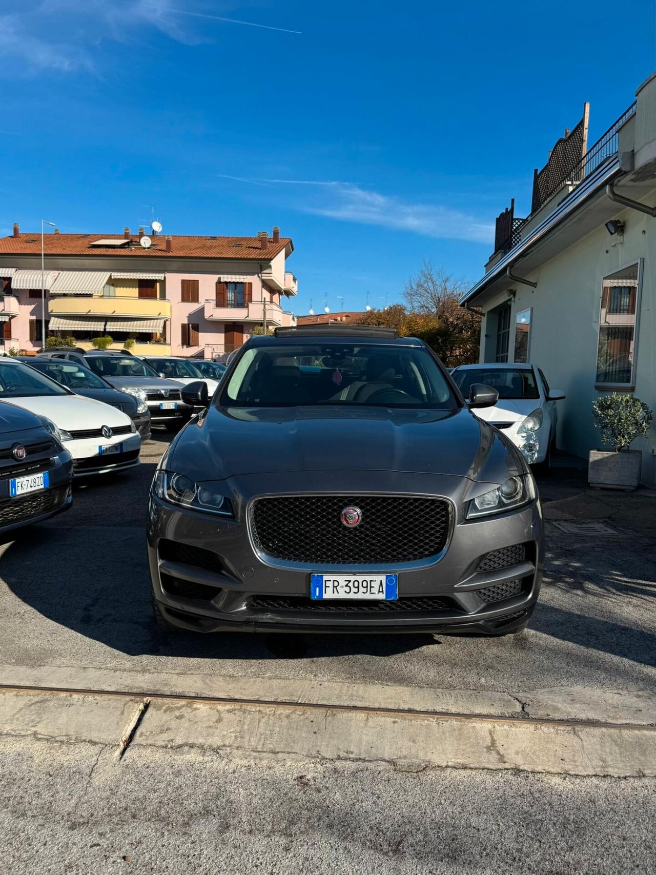 Jaguar F-Pace 2.0 D 180 CV AWD Portfolio