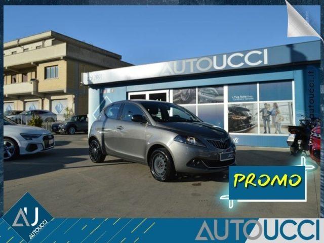 LANCIA Ypsilon 1.0 FireFly 5 porte S&S Hybrid Silver