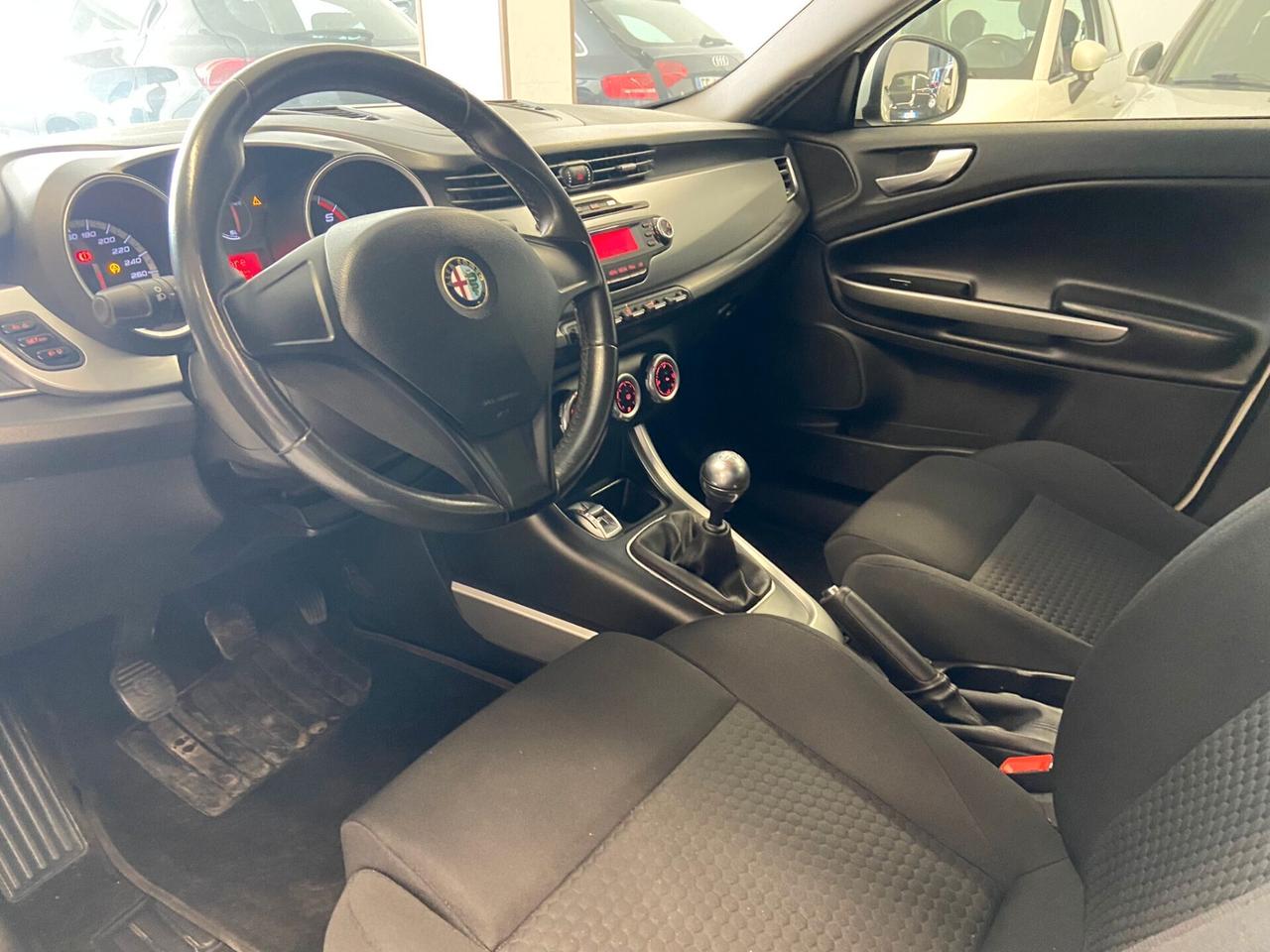 Alfa Romeo Giulietta 1.6 JTDm-2 105 CV Progression