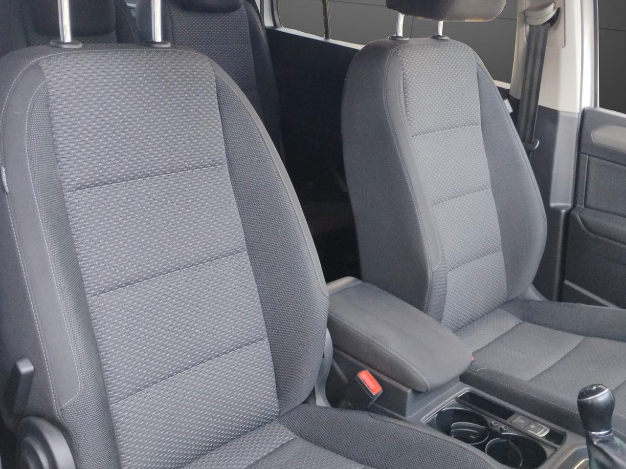 Volkswagen Touran 1.6 tdi Highline 115cv.NAVI.UNICO PROPRIETARIO