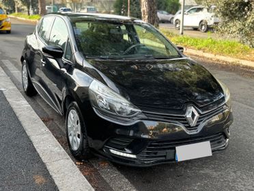 Renault Clio 1.2 75CV 5 porte Life GARANZIA