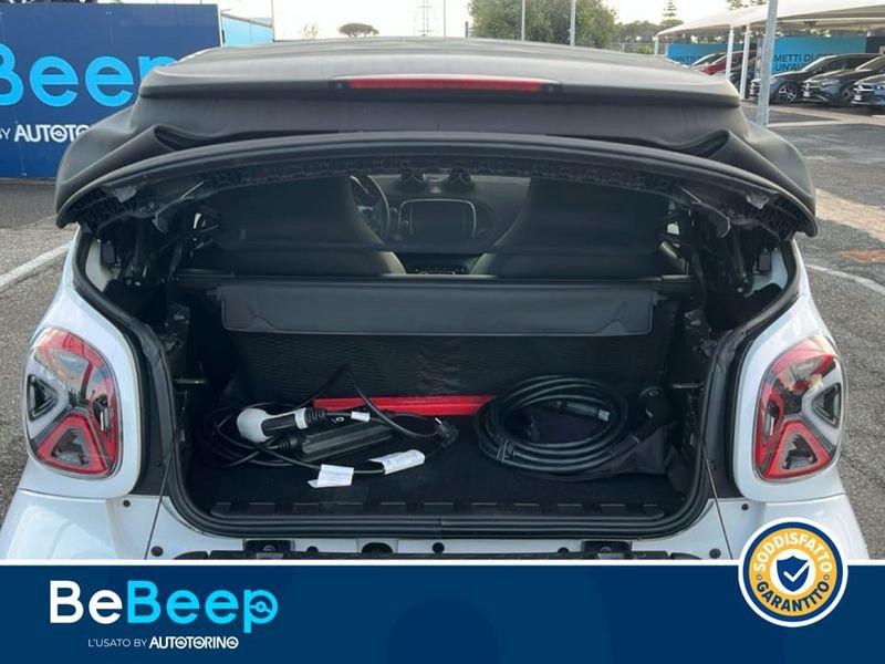 smart fortwo CABRIO EQ SUITEGREY-WHITE 4,6KW