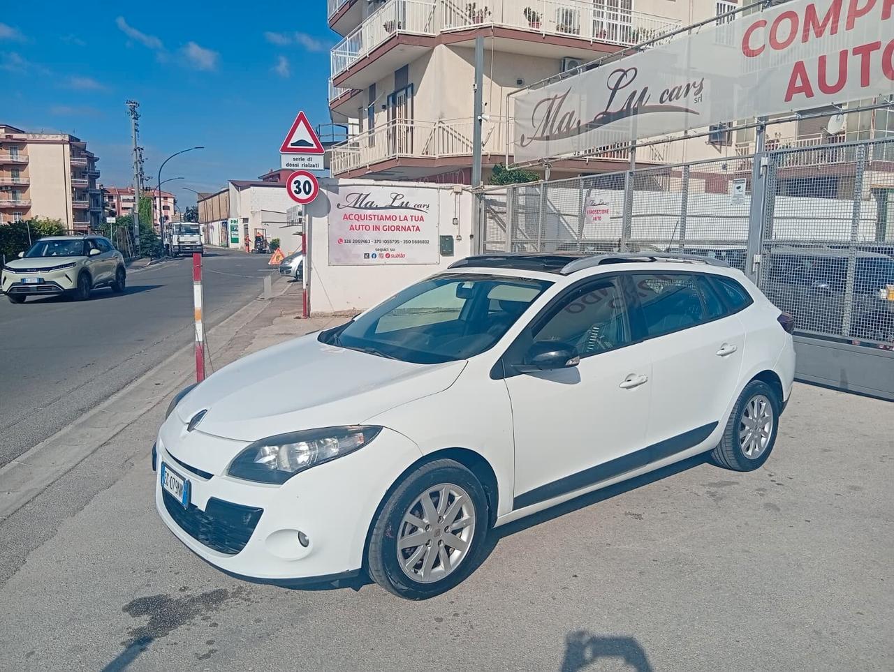 Renault Megane 1.5cc diesel 12 mesi garanzia-2011