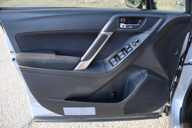 SUBARU Forester 2.0i Style