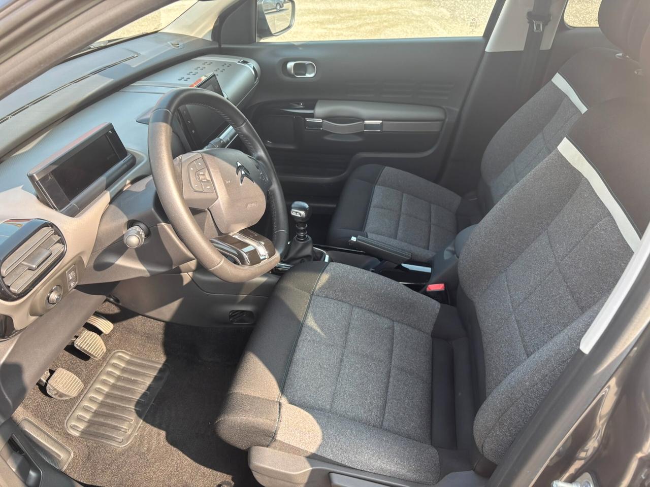 Citroen C4 Cactus BlueHDi 100 S&S Shine