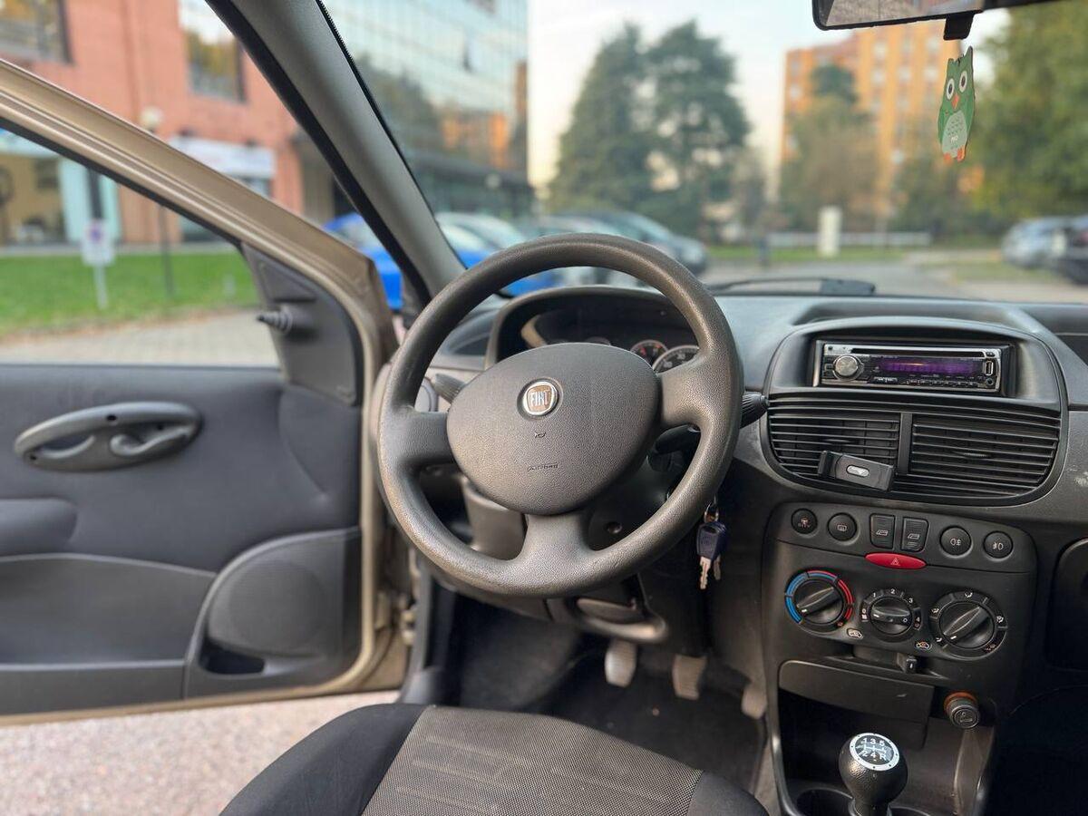 Fiat Punto 1.2 Classic Active 5p