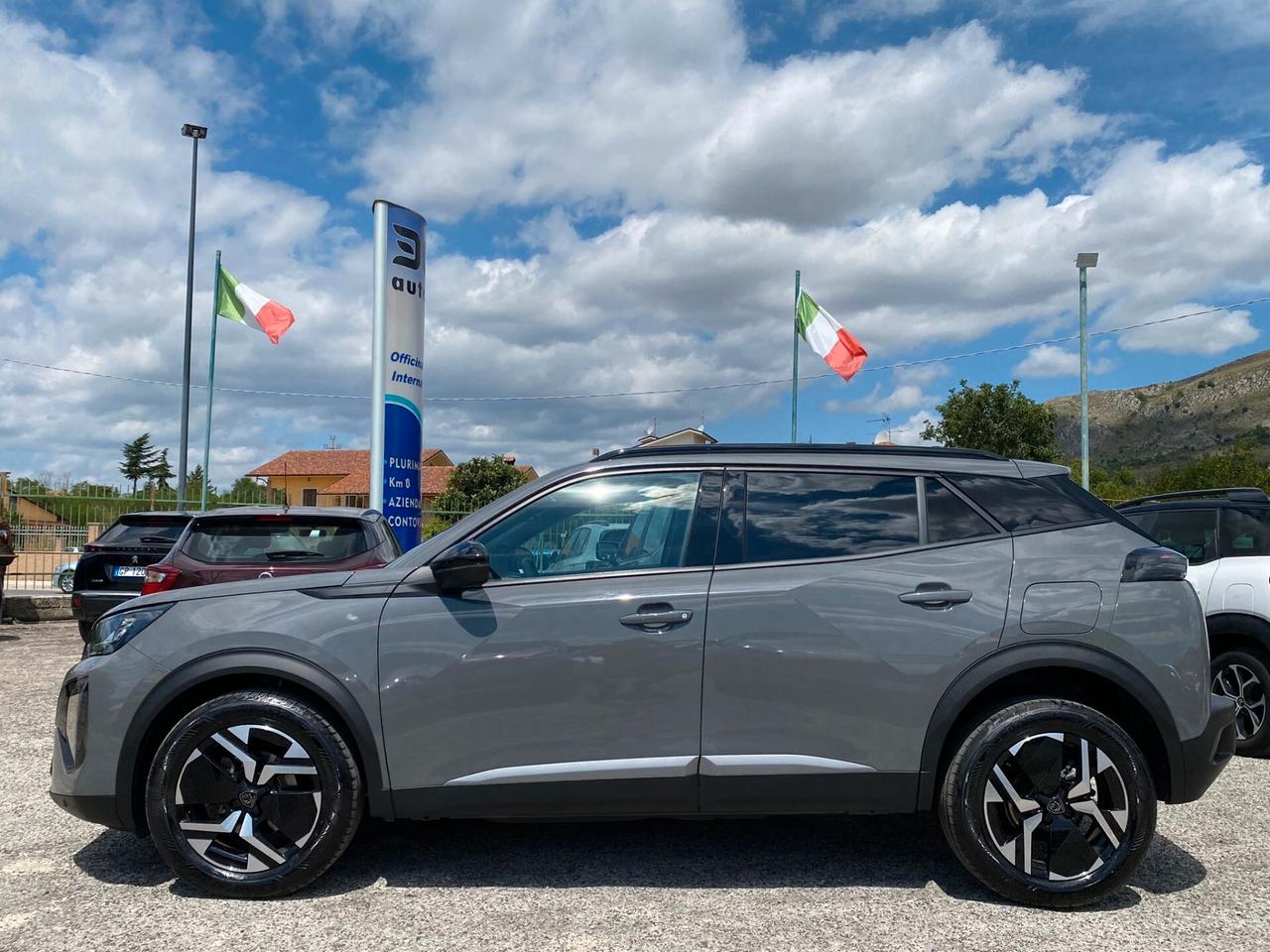 Peugeot 2008 New 1.2 PureTech 100cv S&S Modello Allure