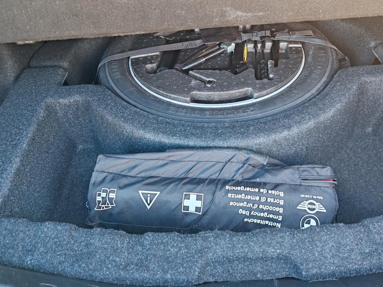 Bmw 320d xDrive 48v Business Advantage Aut.