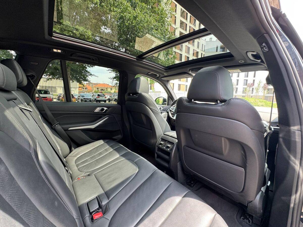 BMW X5 Xdrive30d mhev 48V Msport auto