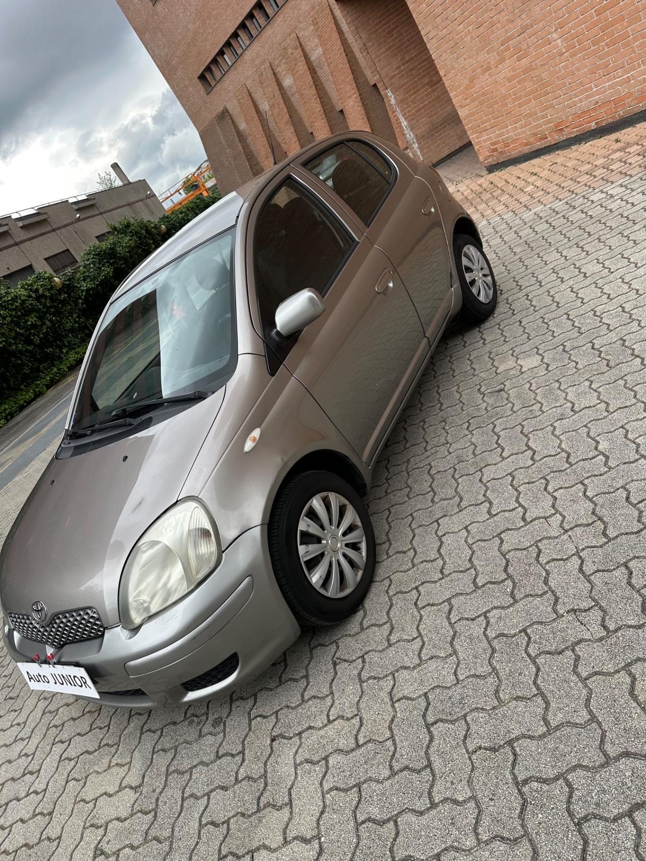 Toyota Yaris 1.0i 16V cat 5 porte Expo Clima