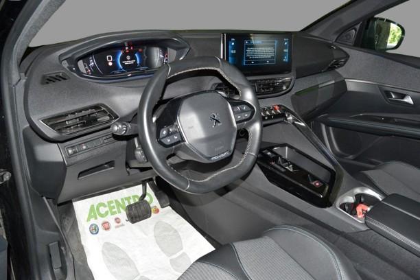 PEUGEOT 3008 - 1.5 Blue-Hdi Allure pack